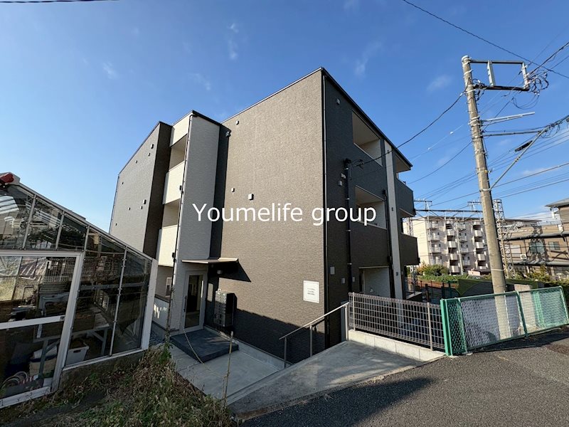 クレア伊勢原 0104号室 外観