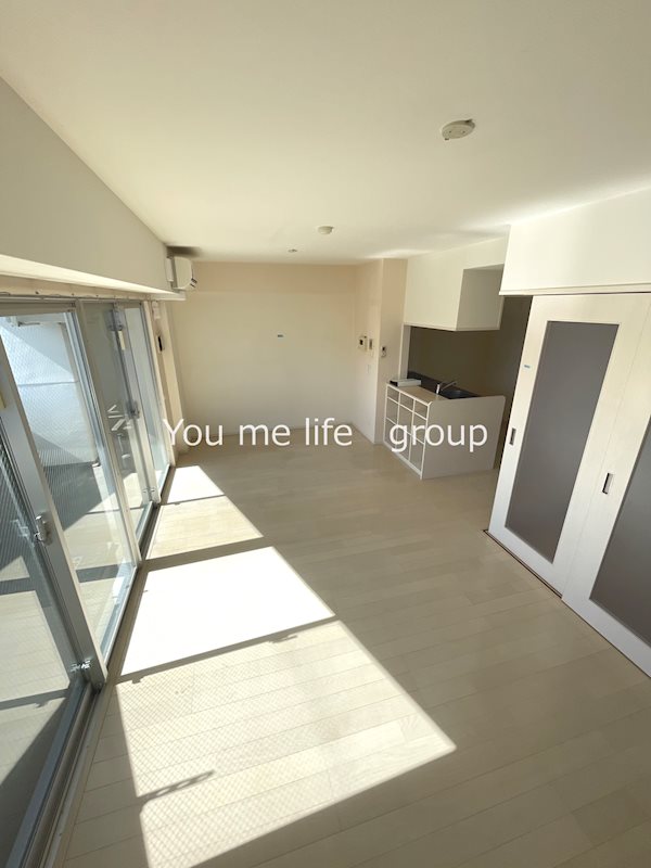 エレガントヴィラ リビング