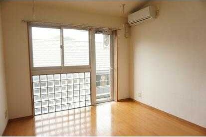 パル湘南台 リビング