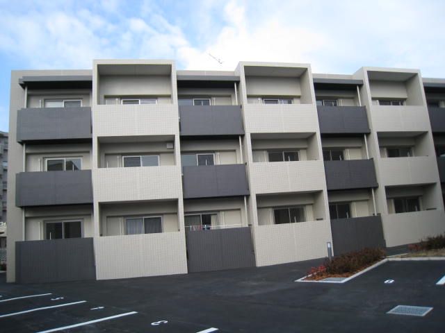 フローリッシュ湘南台 1F号室 外観