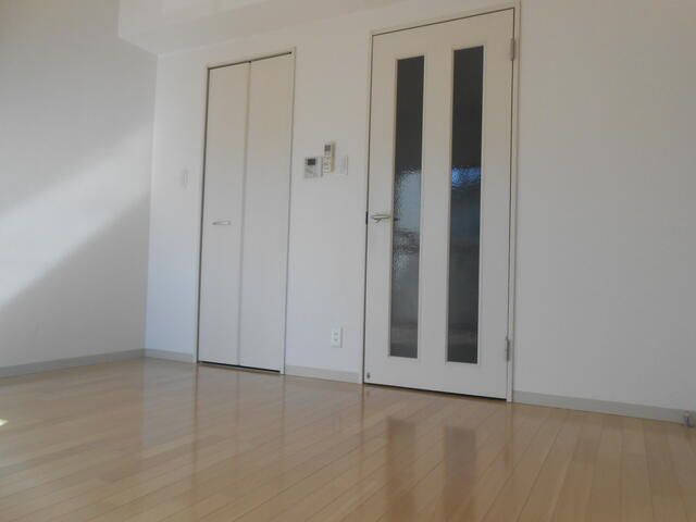 フローリッシュ湘南台 ベッドルーム