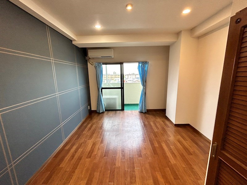 ハピネス杉山 リビング