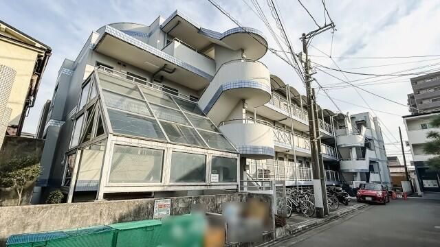 メゾンド本厚木 401号室 外観