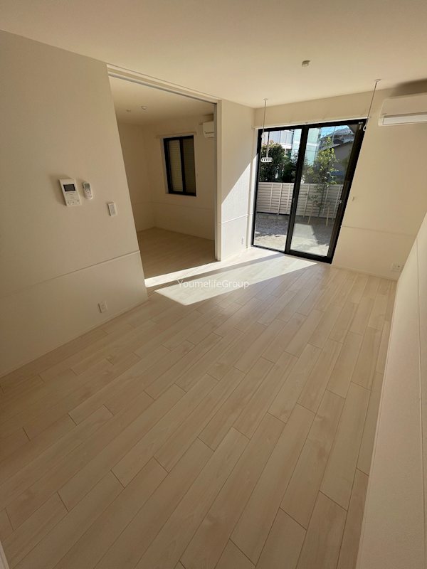 ベラフォレスタ壱番館 リビング