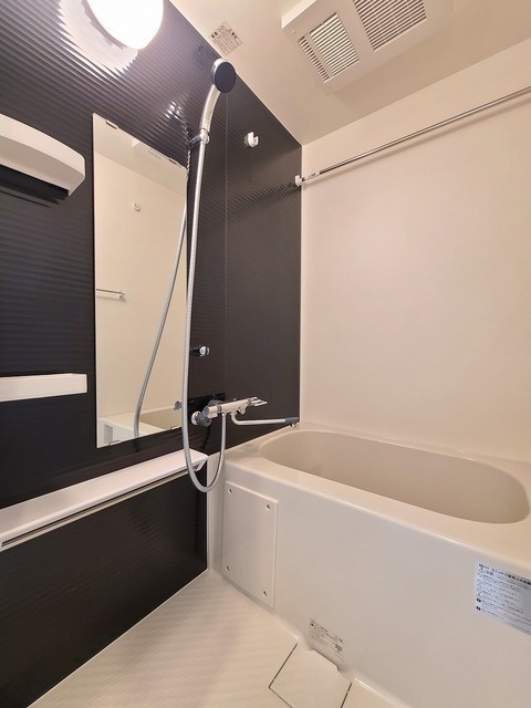 ＬＩＭＥ　ＲＥＳＩＤＥＮＣＥ　ＨＩＲＡＴＳＵＫＡ　ＷＥＳＴ 風呂画像