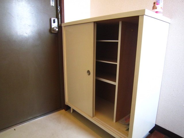 蓮正寺マンション 玄関