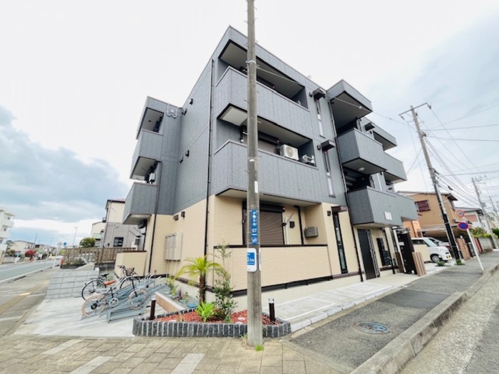 ブリーズコースト夕陽ヶ丘 301号室 外観