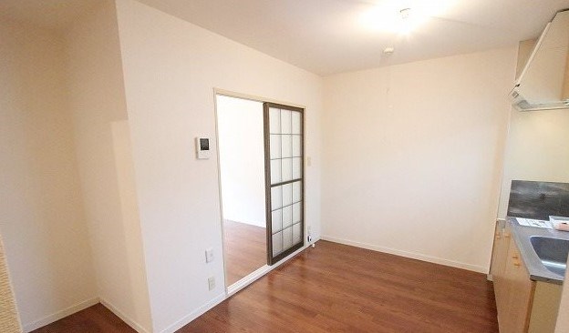 セカンドプレジデント リビング