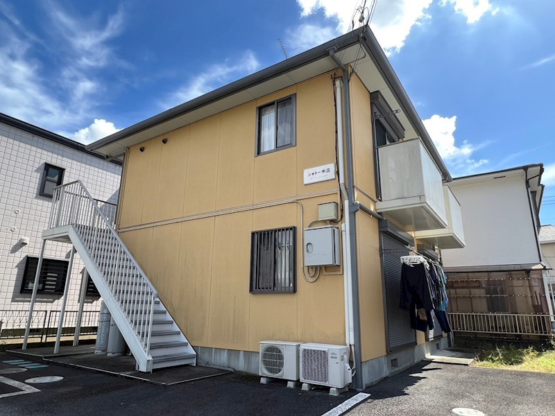 シャトー中沼 202号室 外観