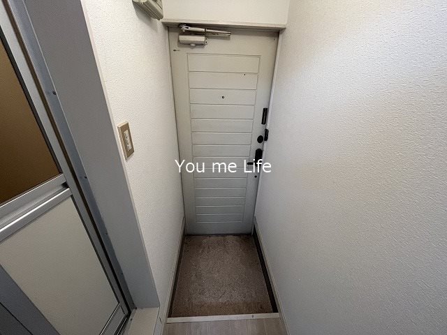 カーサ鎌倉台 玄関