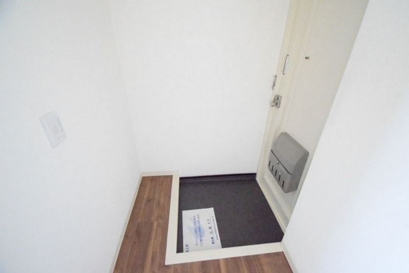 第３三田マンション 玄関