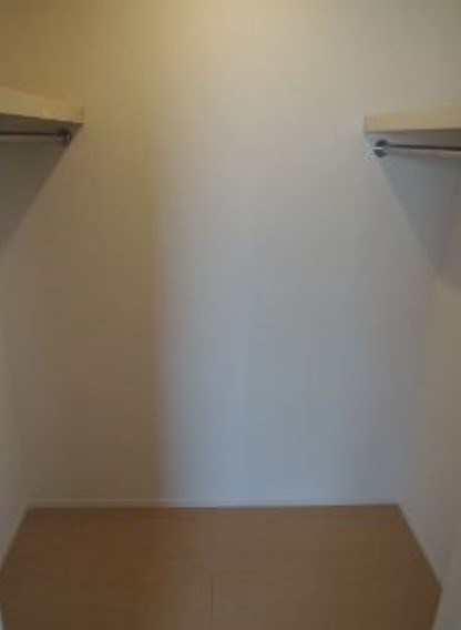 エーリNAKANO その他5