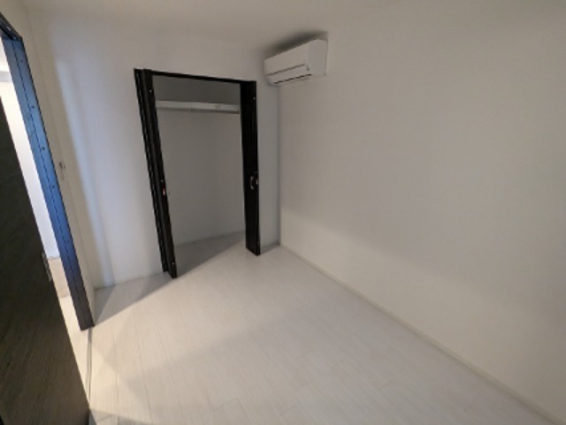 GRAND　RESIDENCE　UCHIYAMA　Ⅳ ベッドルーム