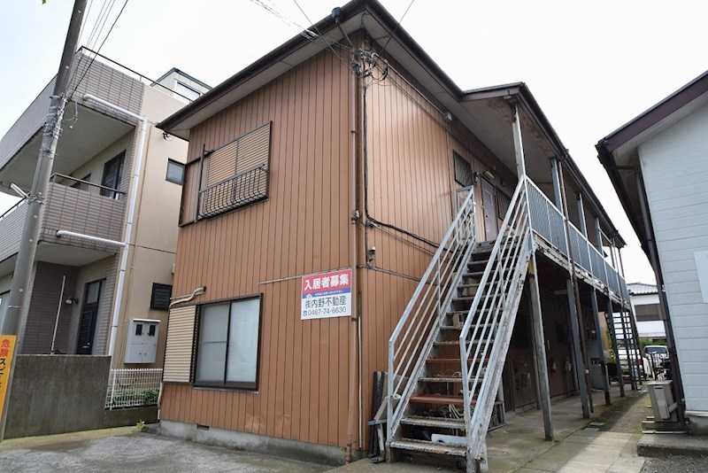 熊の前アパート 203号室 外観