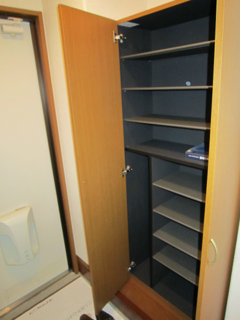 サニーコート 玄関