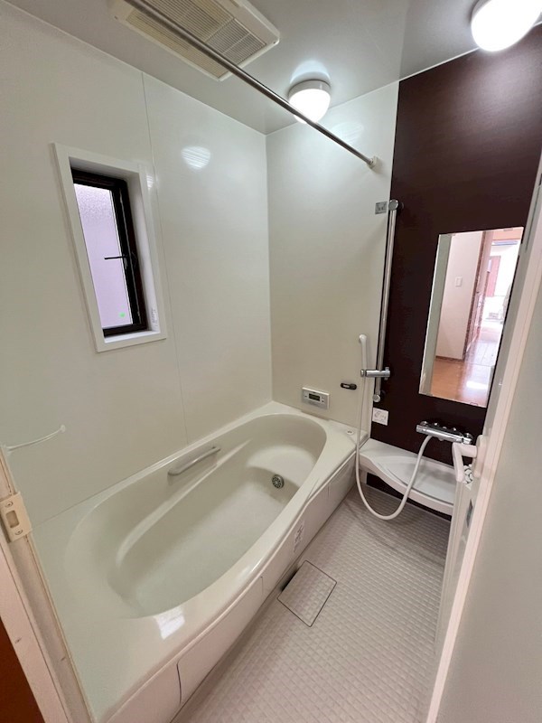 関本戸建住宅 風呂画像