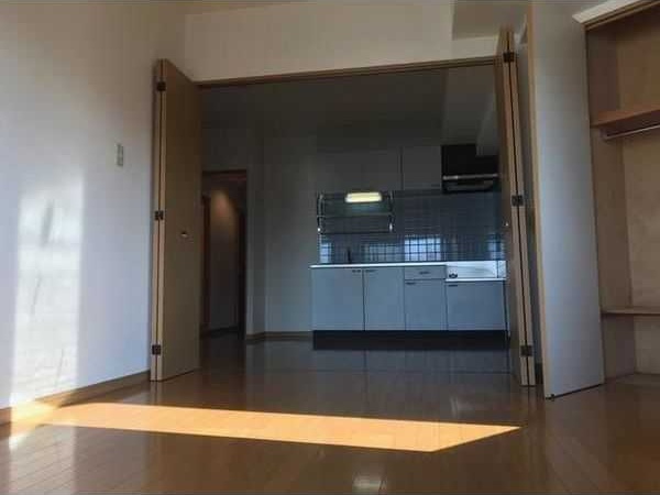 ヒルサイドクラタ リビング