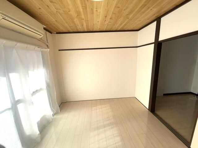 実方ハイツ ベッドルーム