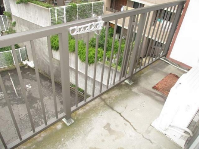 実方ハイツ ベランダ