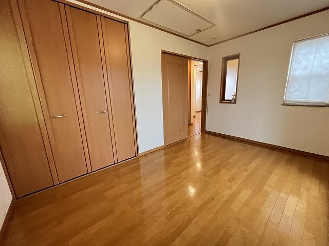 中里戸建 ベッドルーム