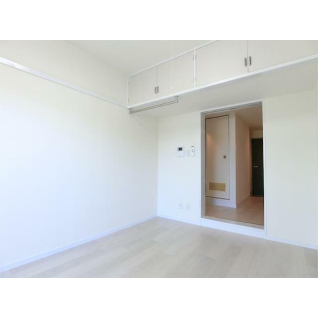 ロイヤルマンション松田 ベッドルーム