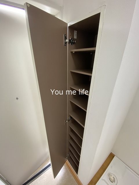 ガーデンコート仲宿3 玄関