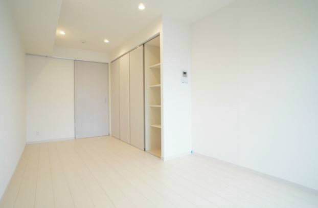 リブリ・オブリガーダ リビング