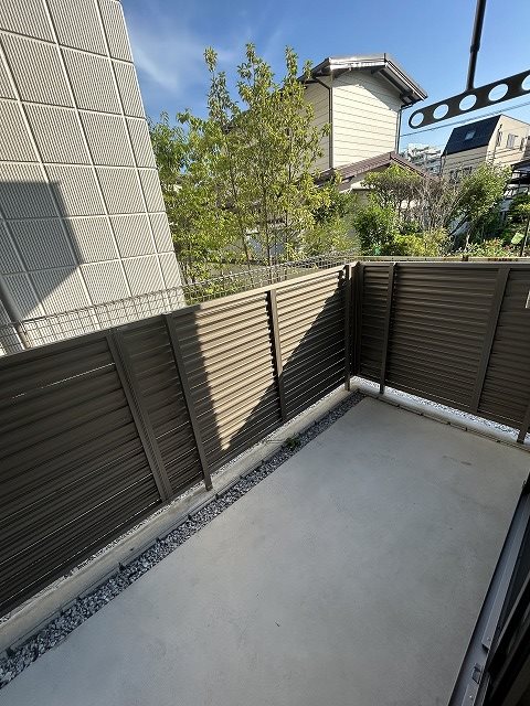 ラクスラス湘南辻堂 ベランダ