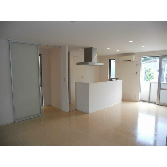 ディアコートヤマテ リビング