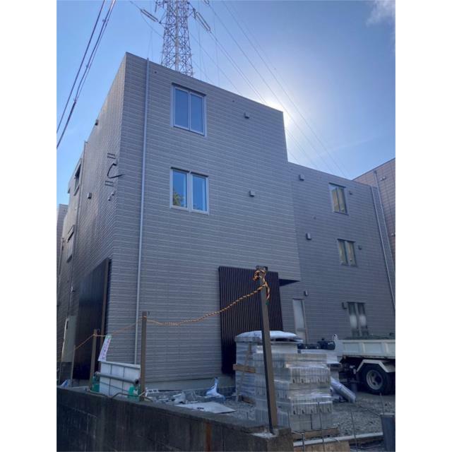 オッジ　フェリーチェ 201号室 外観