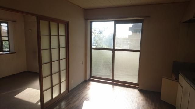 ポルシェ戸室ヶ丘 リビング