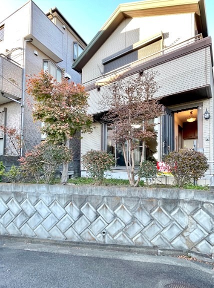 石田シャーウッド貸家 外観