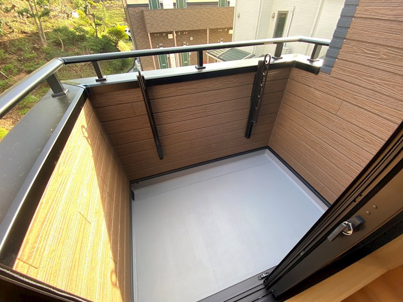 フォルケホイスコーレ湘南 ベランダ