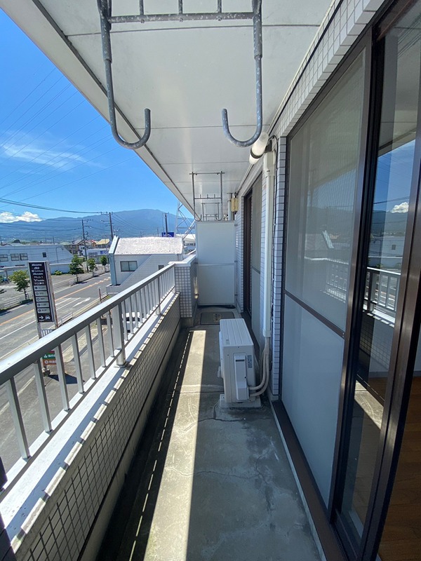 アークヒルズ佐須 ベランダ