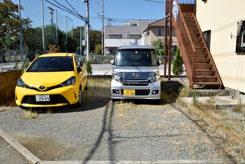 ルイシャトレ富士見Ａ 駐車場