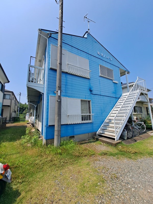 和光ハイツ 駐車場