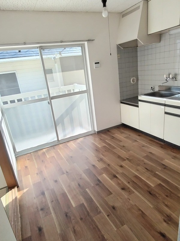 サニーサイド大磯B リビング