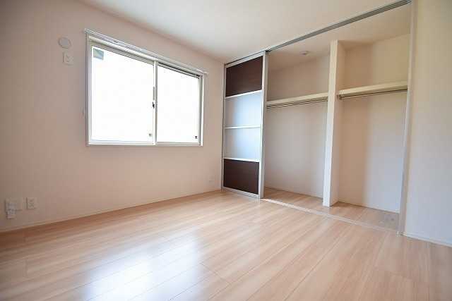 メゾン和 ベッドルーム