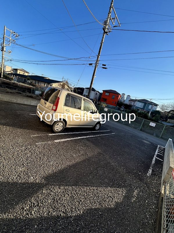 パラシオン茅ヶ崎 駐車場