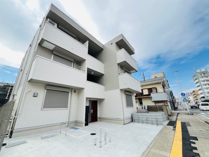 コンフォール夕陽ヶ丘 103号室 外観