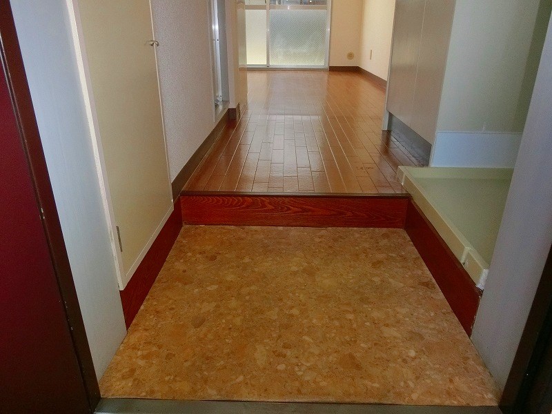 アーバンシティータケイ 玄関