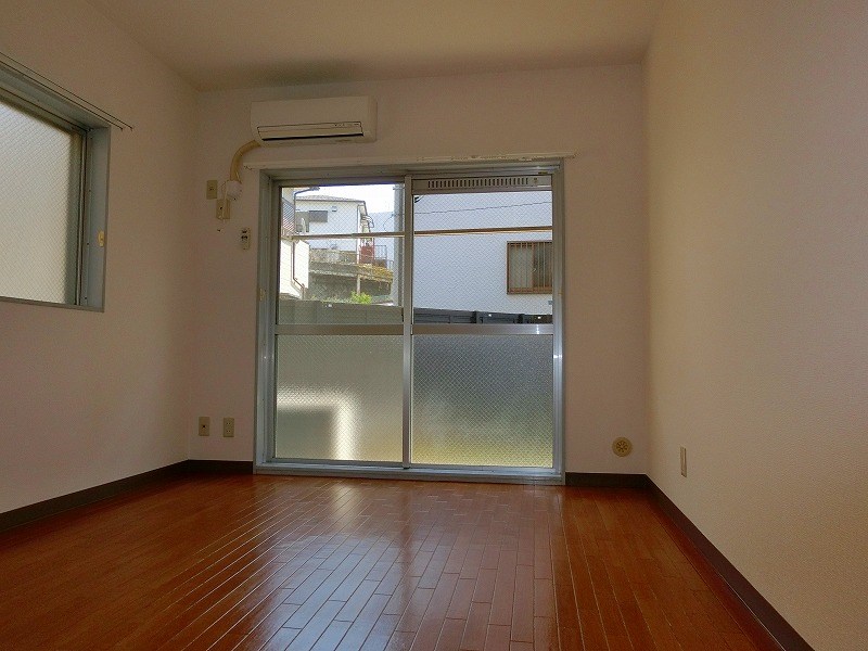 アーバンシティータケイ リビング