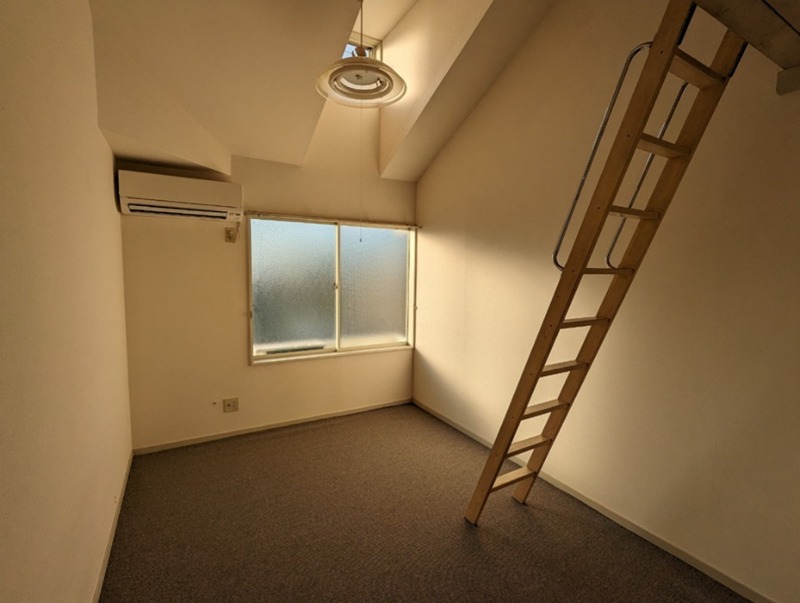 セントラルヒルズ　Ⅱ リビング