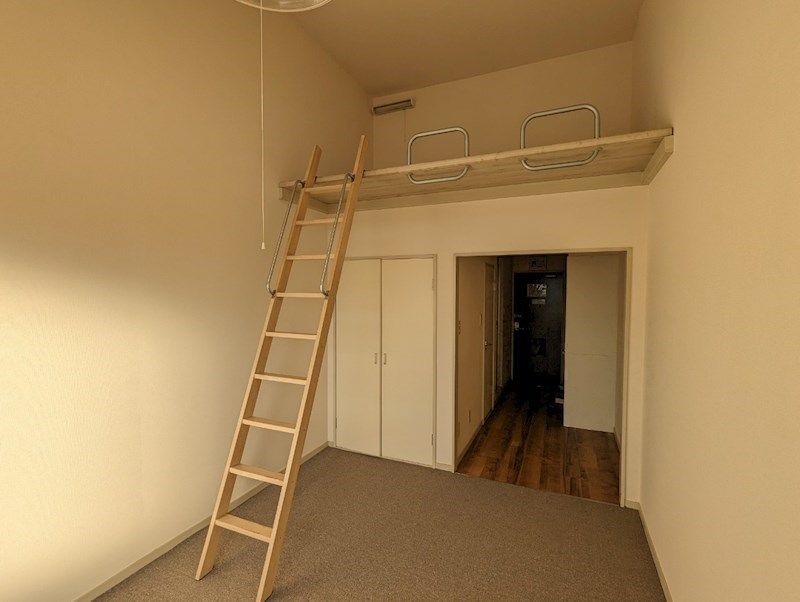 セントラルヒルズ　Ⅱ ベッドルーム