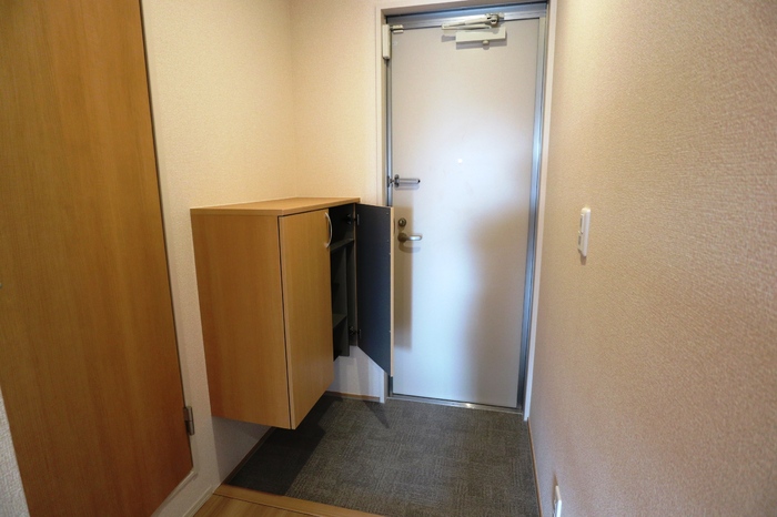 リリーベル 玄関