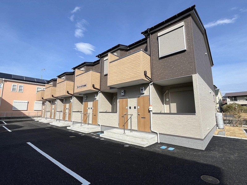 サン・サンスプリング 202号室 外観