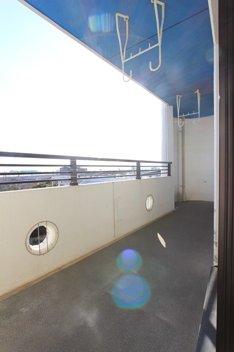 スクリップス ベランダ