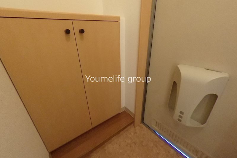 ガーデンスクエアA 玄関