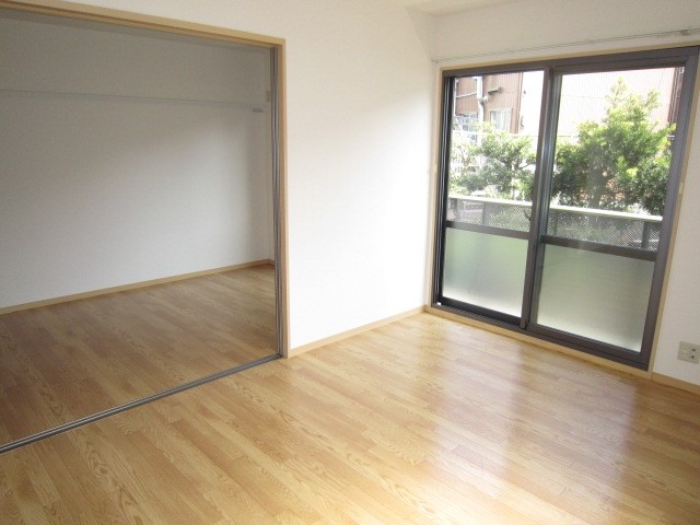 アドニスⅡ リビング