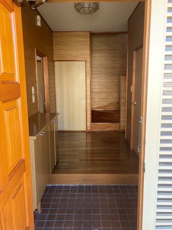 冨名腰貸家 玄関